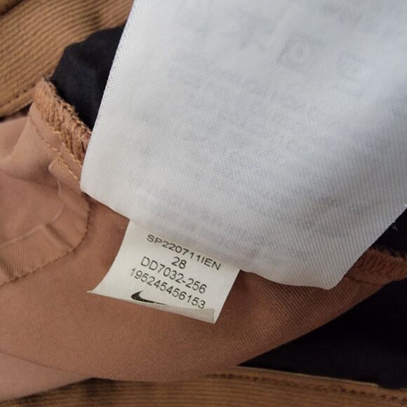 Nike Sportswear Style Essentials Men's Size 28 Unlined Cropped Pants DD7032-256 - Picture 13 of 14